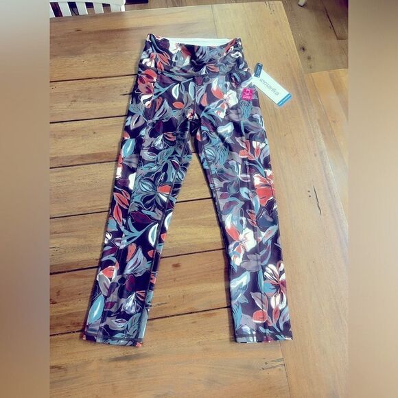 MARIKA Mid-calf Capri Floral Patterned Leggings; Size XS NWT! - Picture 6 of 10